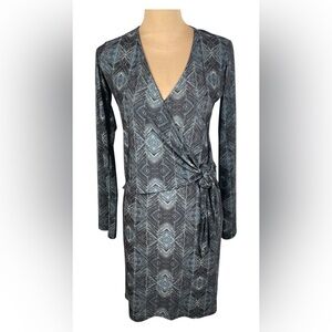Deborah Viereck‎ no wrinkle fit and flare dress. Very flattering!